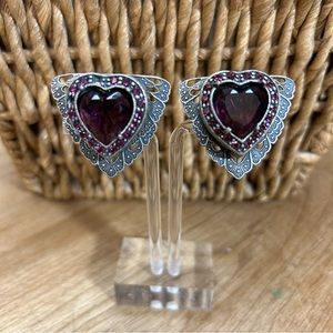 PURPLE HEARTS WITH STUNNING FILIGREE WORK